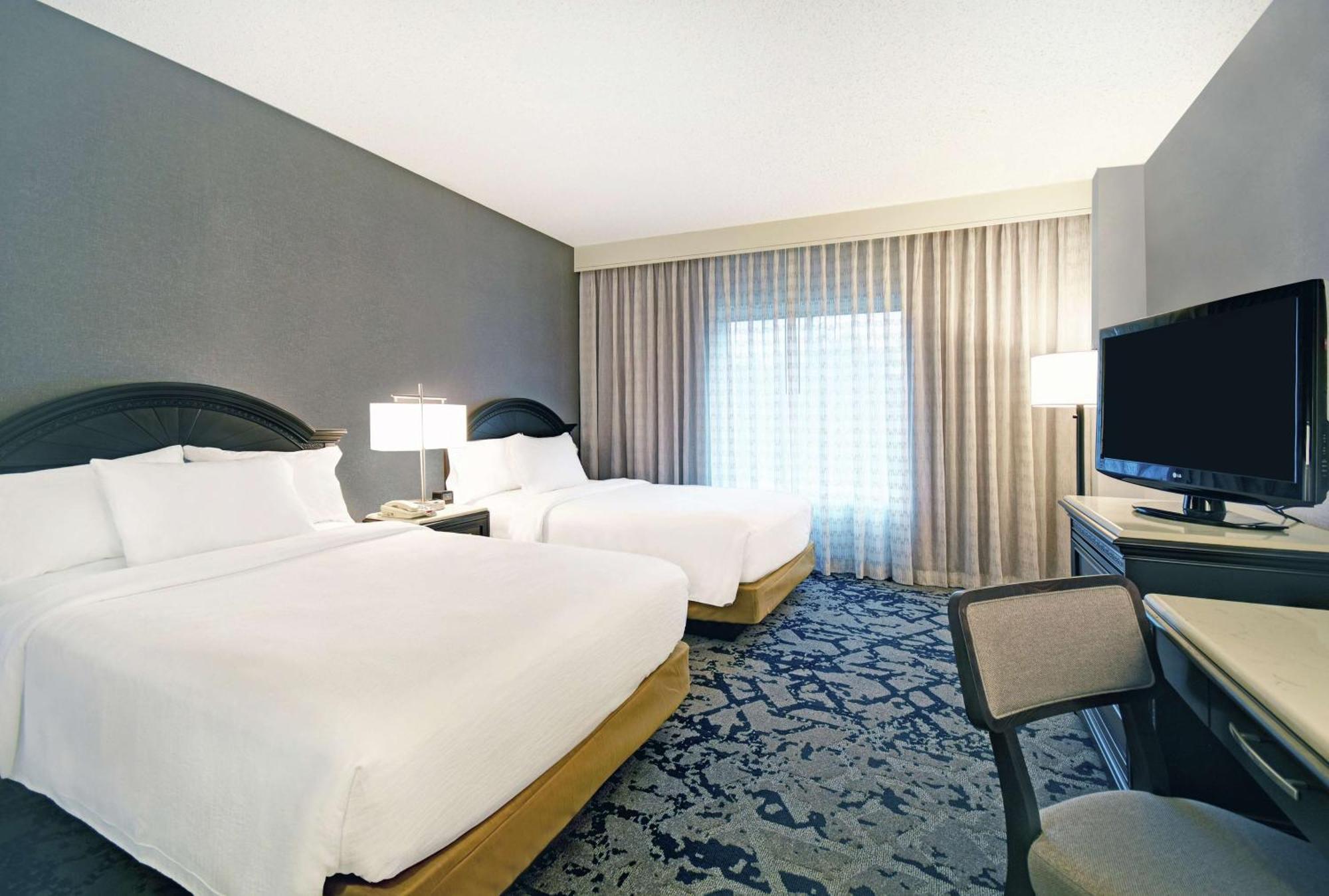 Embassy Suites Чарлстон Экстерьер фото