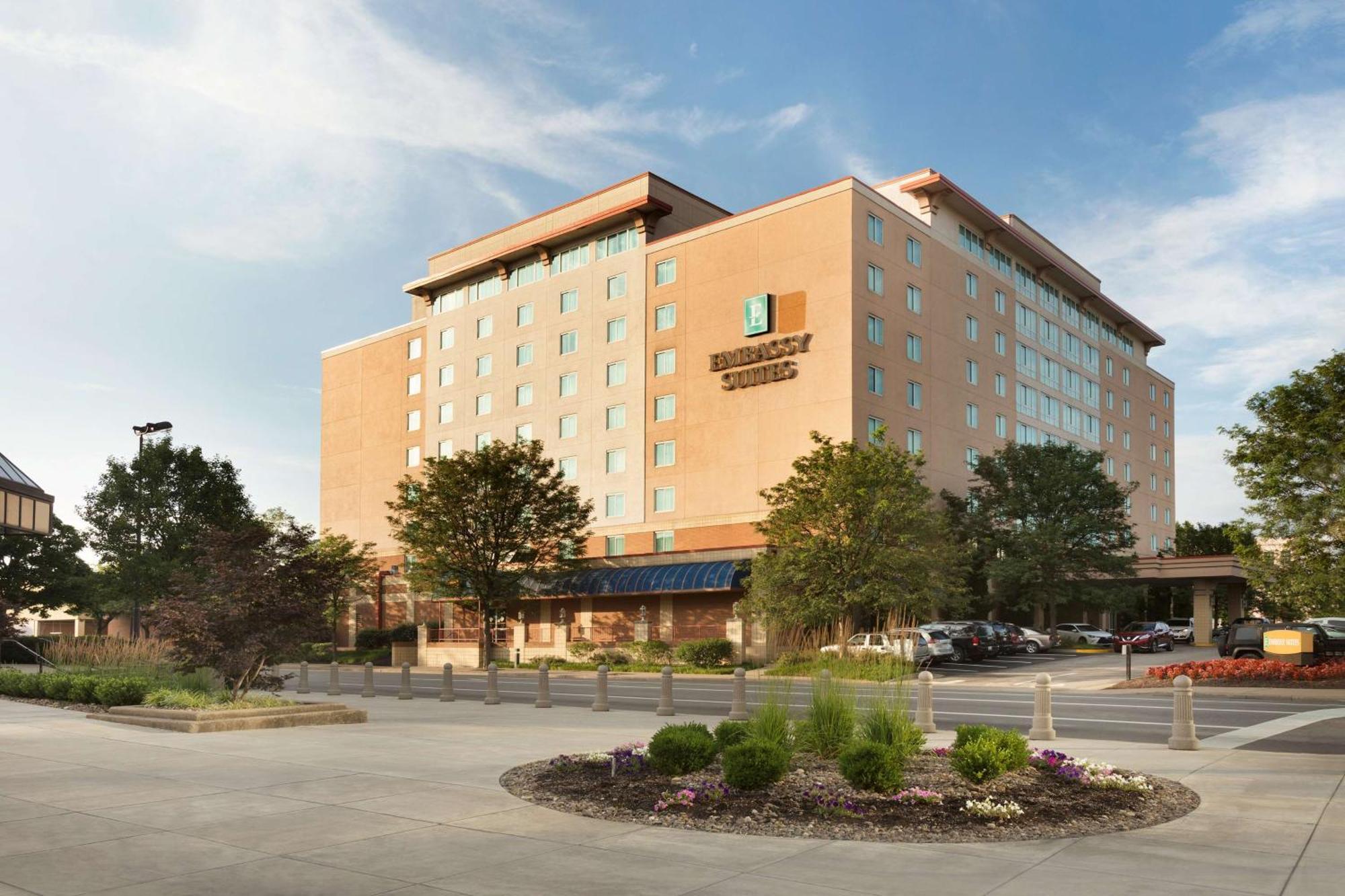 Embassy Suites Чарлстон Экстерьер фото